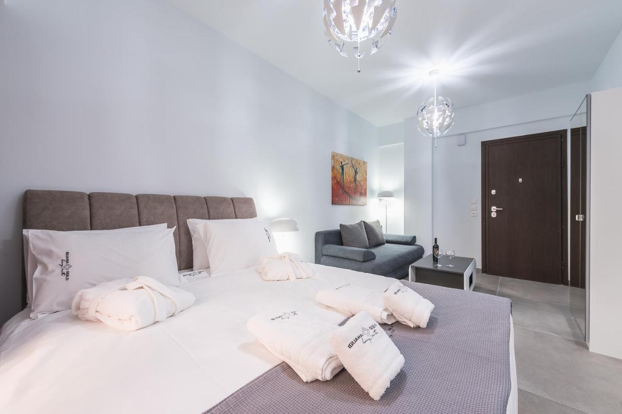 Iguana Gold Luxury Suites 1Min From Ermou Str Atény Exteriér fotografie
